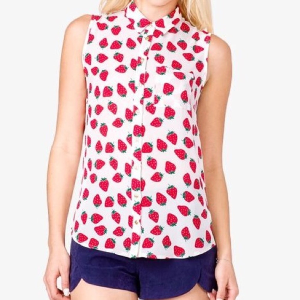 Forever 21 Strawberry Strawberries Collar Tank Top